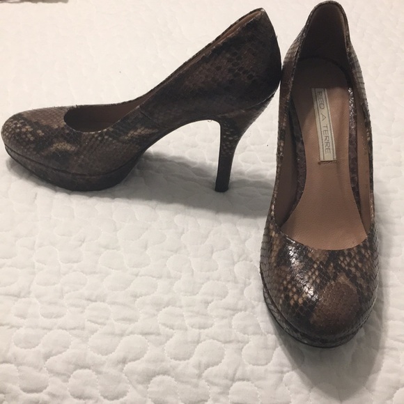 Pied A Terre platform python heels size 8/ 38 - Picture 1 of 5